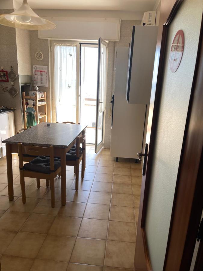 La Finestra Sul Mare Apartamento Giovinazzo Exterior foto